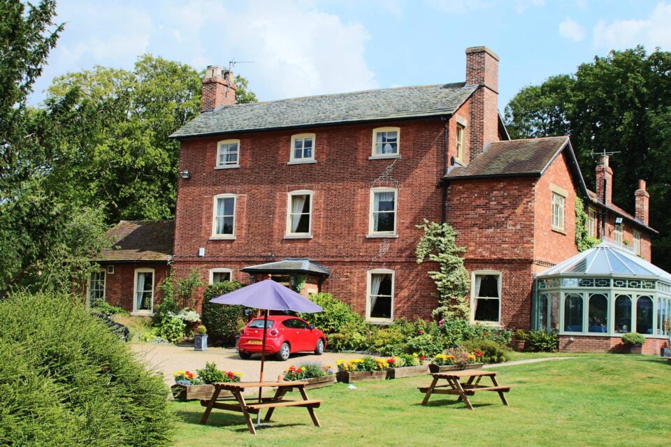 Exterior of the Manners Arms in Knipton
